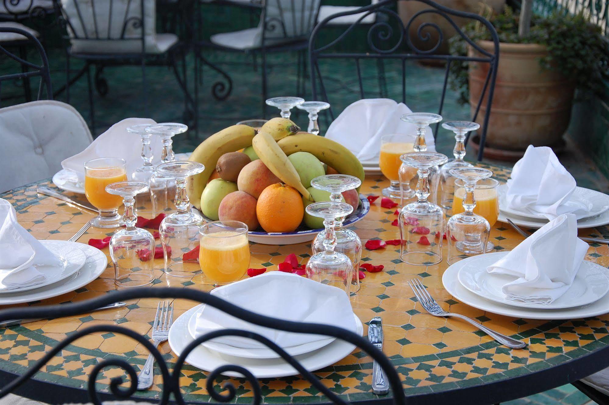 Riad La Maison Verte Фес Екстериор снимка